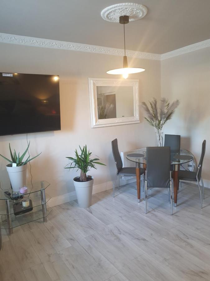 River View Apartment Suite Cork Exterior foto